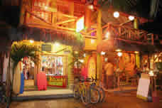 Montanita Night Life